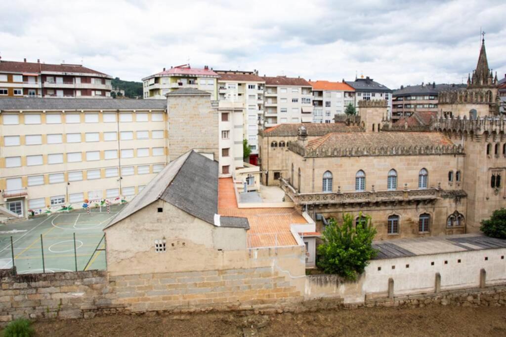 Appartamento Piso Luminoso Y Tranquilo En Ourense Esterno foto